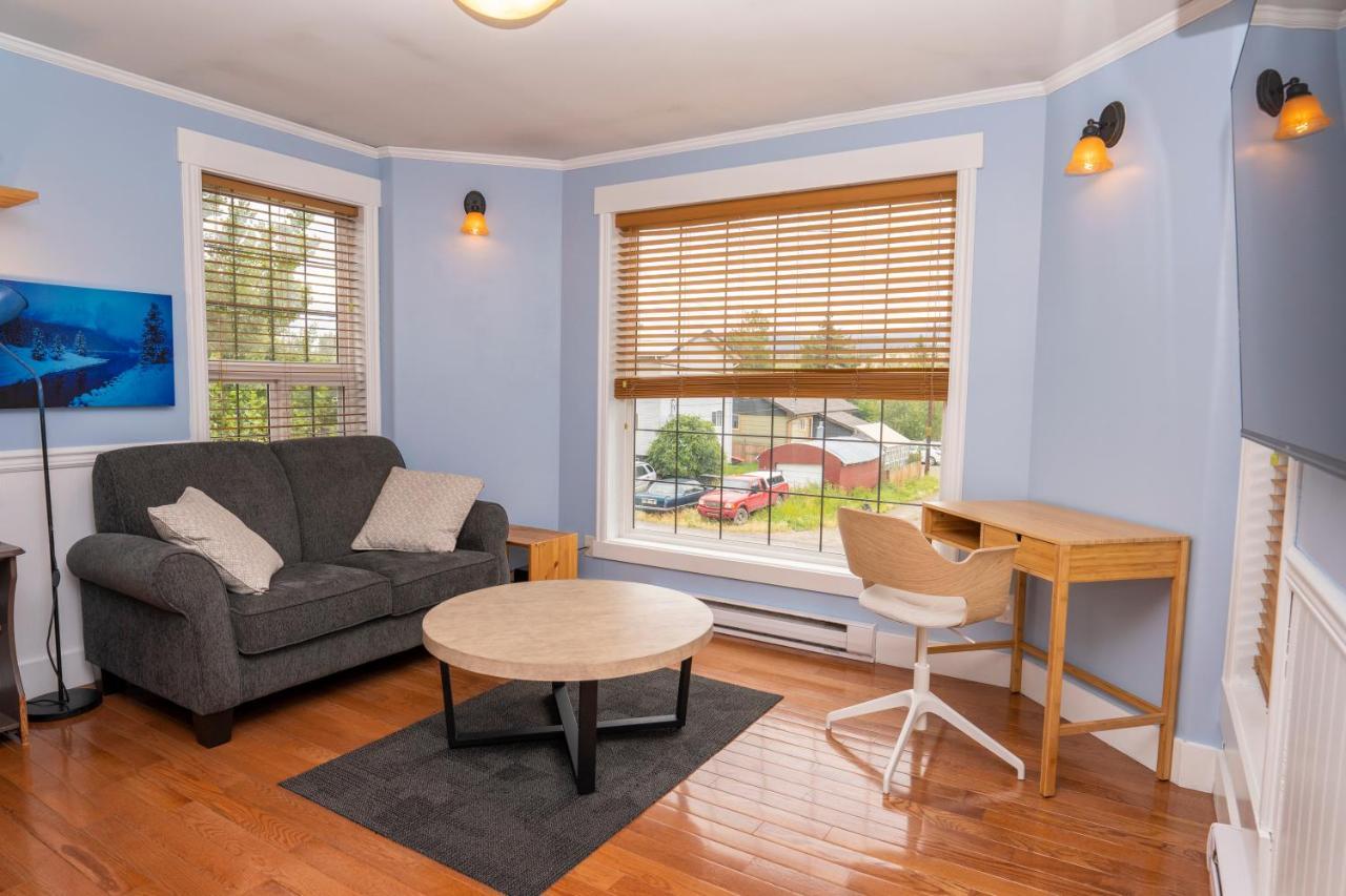 Downtown Whitehorse Apartment In Old Town Exteriör bild